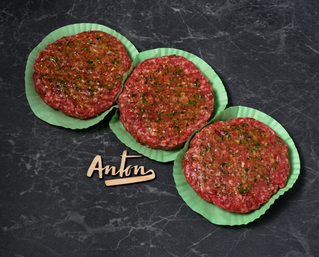 Black Angus burger