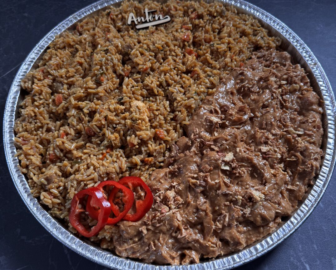Maaltijdpan Nasi met Kipsaté